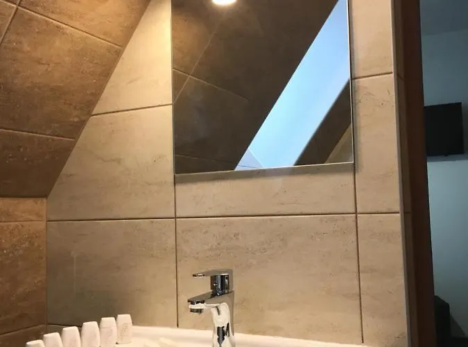 Pod Limbami פורונין